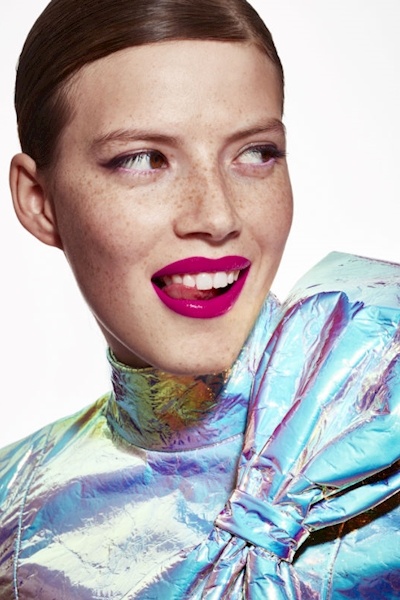 Ioni Guraliuc beauty editorial Elle International 