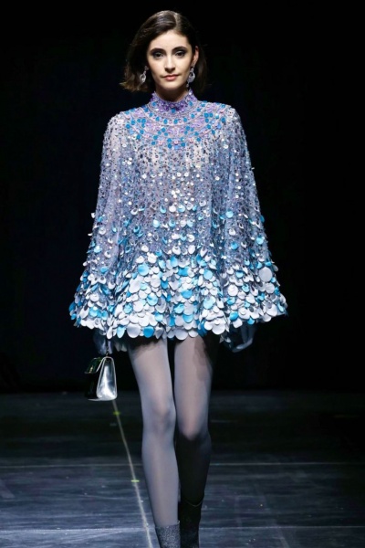 Madalina Gului Show Michael Cinco FW23 in Milan